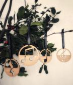 Christbaum-Anhänger aus Holz (4 Stück) 