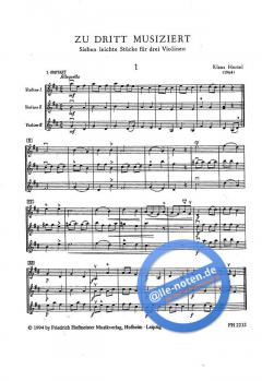 Zu dritt musiziert von Klaus Hertel 